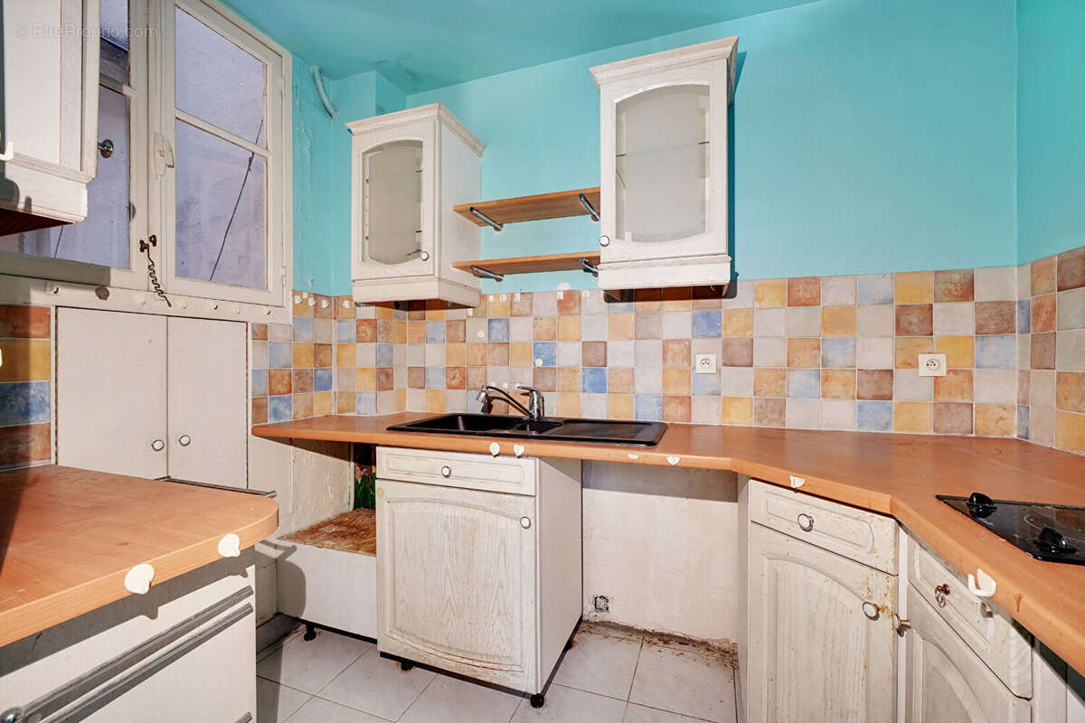 Appartement à PARIS-10E