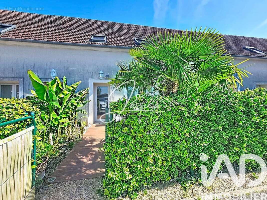 Maison 45 m² à Crepy-En-Valois  - photo 2