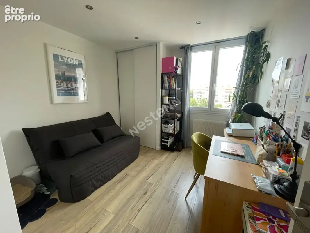Villeurbanne, les gratte-ciel  t4 de 70 m² avec balcon, cave et stationnement partagé - photo 8