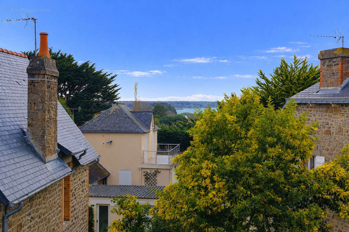 Appartement à LANCIEUX