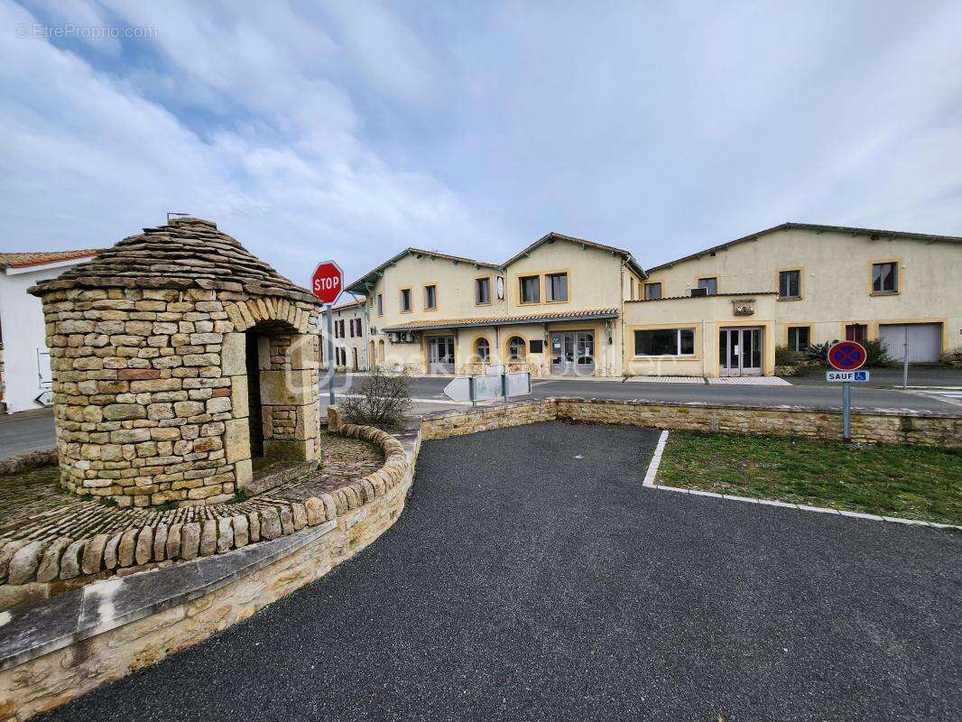 Appartement à CHENAY