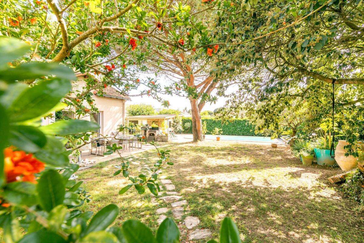 Maison à SAINT-SEBASTIEN-SUR-LOIRE