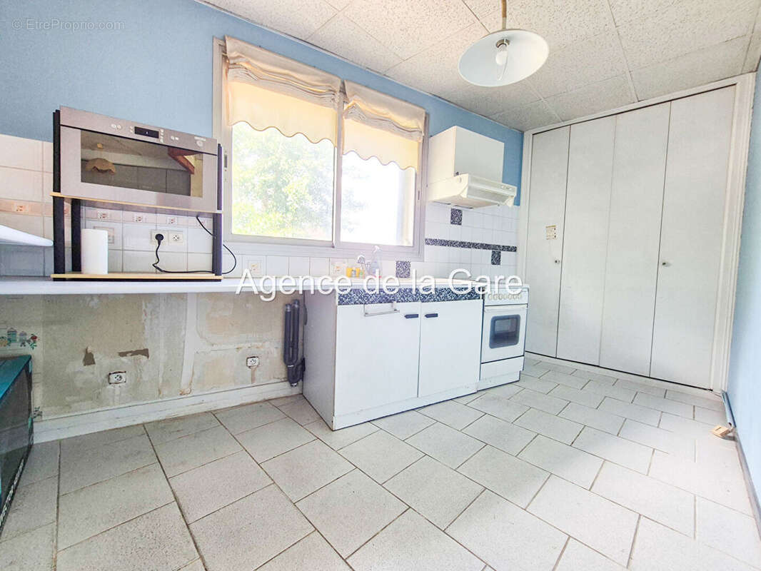 Appartement à HOUILLES