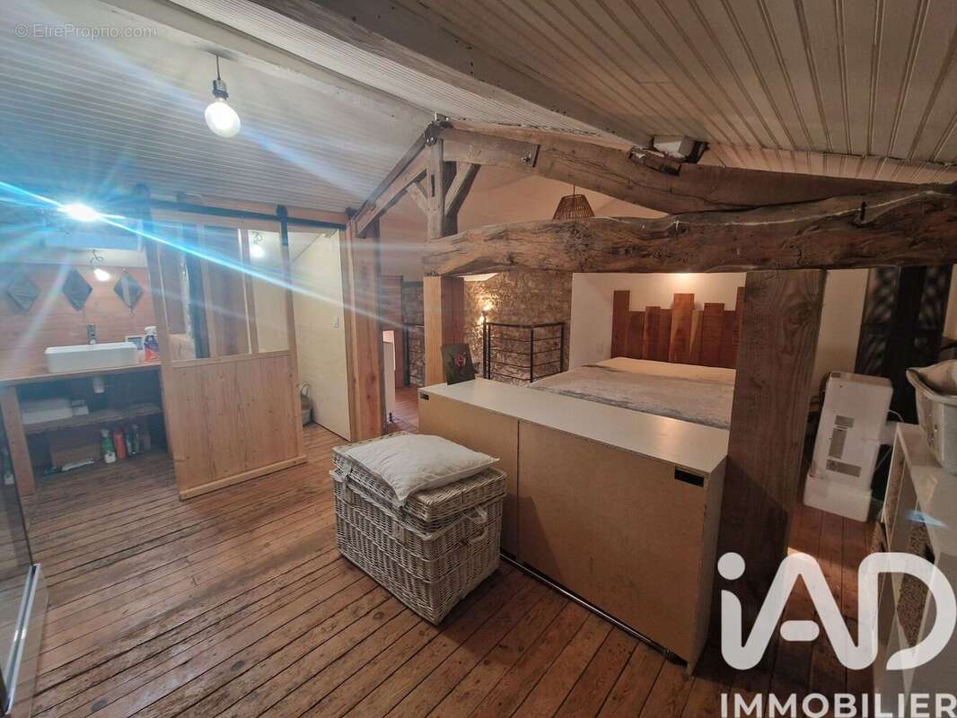 Photo 6 - Maison à CHAZELLES