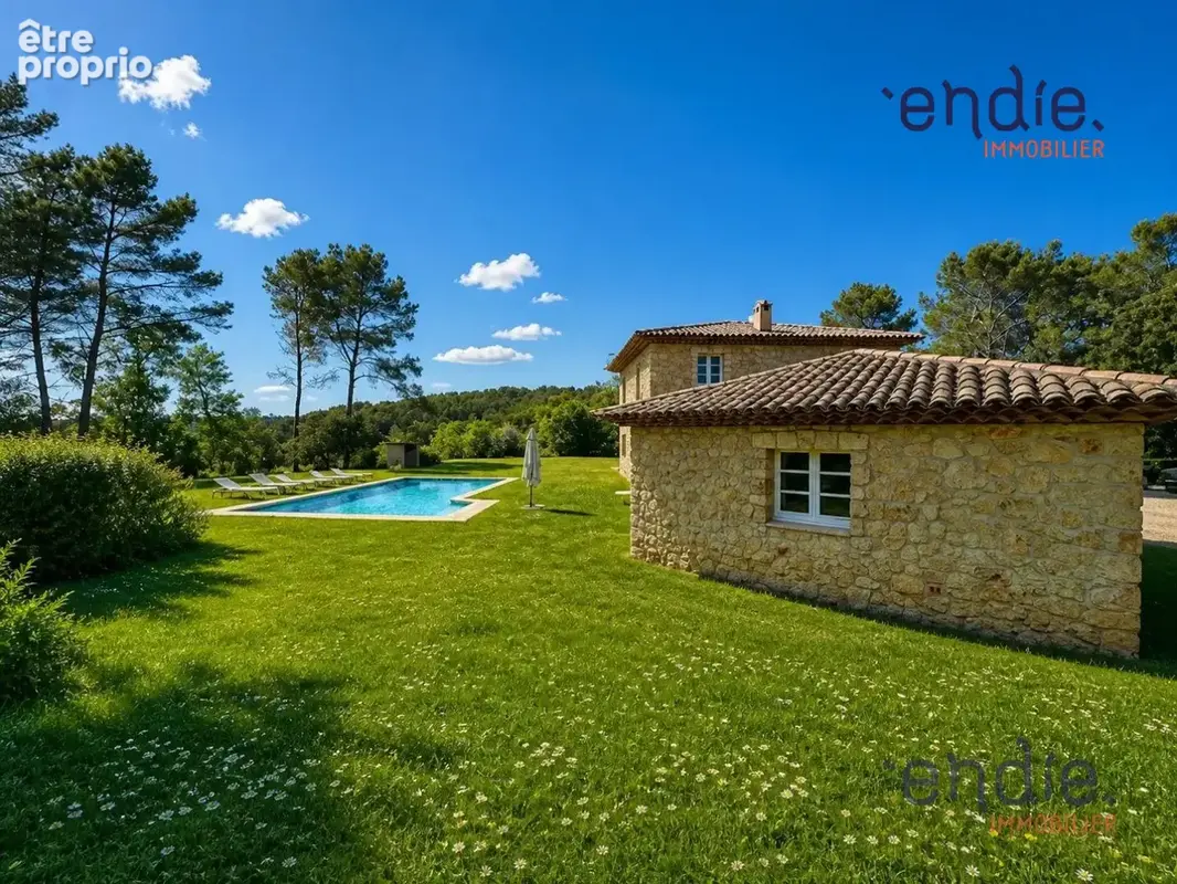 Maison 8 pièces 304 m² à vendre à Lorgues (83510) - photo 2