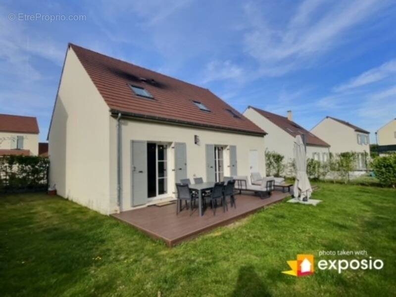 Maison à MAULE