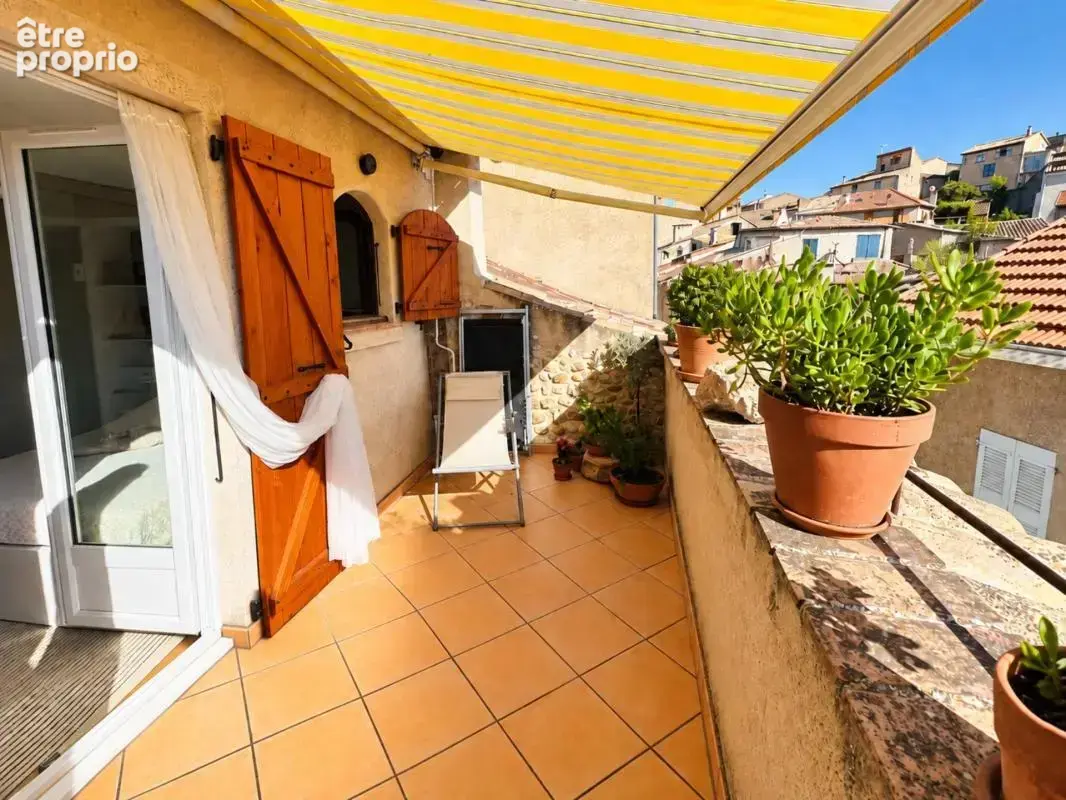 Maison à VALENSOLE
