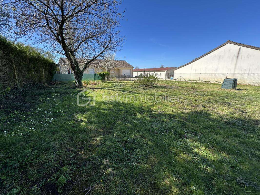 Maison à NEUVILLE-DE-POITOU