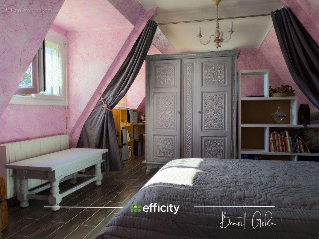 Maison 143 m² à Carhaix-Plouguer  - photo 13