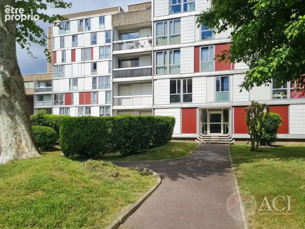 Appartement à SAINT-DENIS