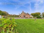 Maison à LES BRULAIS