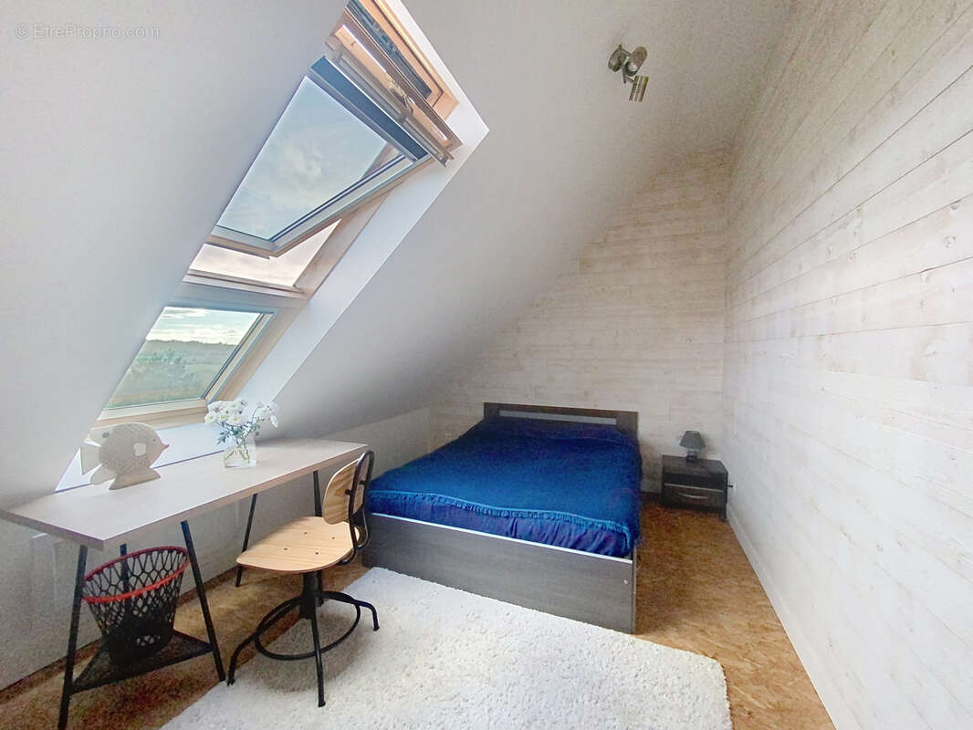 Maison à SAINT-JEAN-DES-CHAMPS