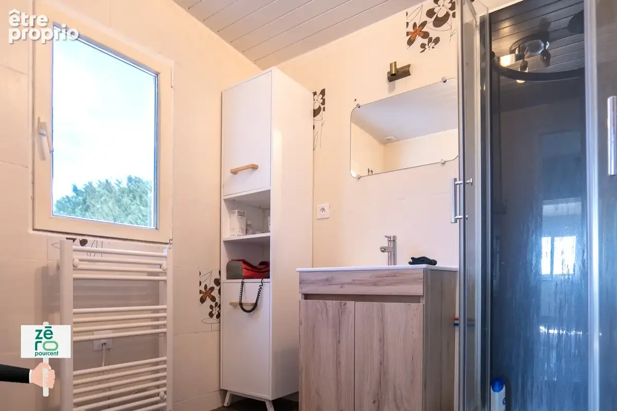 Maison au cœur de la nature à Saint-Denis-du-Payré   2 chambres et terrain de 4 730 m2 - photo 13