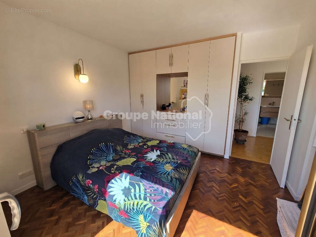 Appartement Versailles 3 pièce(s) 70 m2 + TERRASSE de 42m² - photo 15