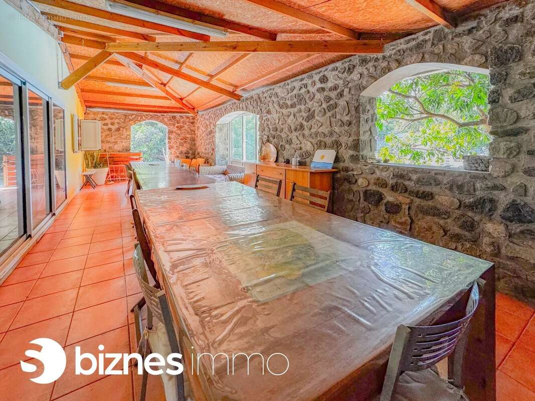 Maison à SAINT-PIERRE