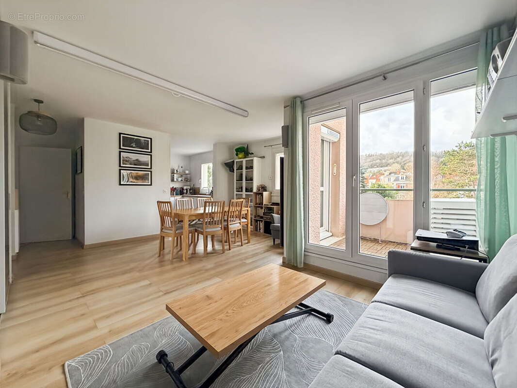 Appartement à PALAISEAU