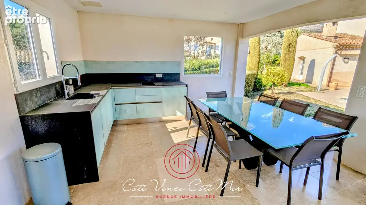 Maison familiale de 181 m2 avec piscine à Vence (06140) - photo 30