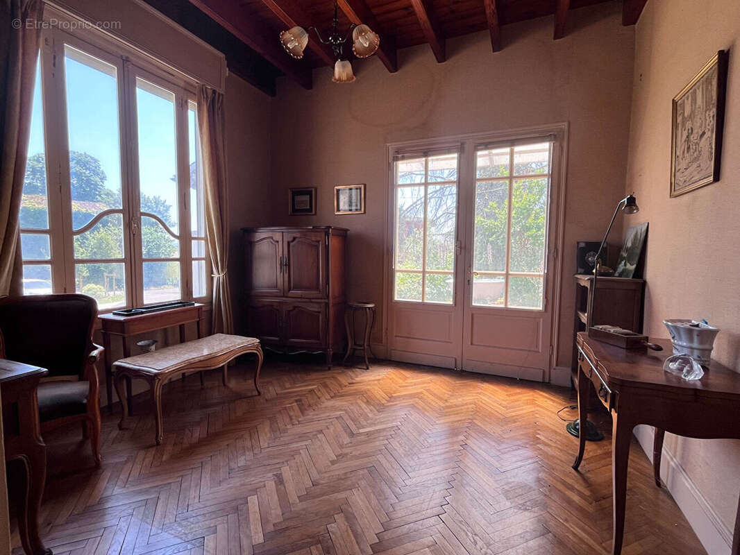 Maison à SOUPROSSE