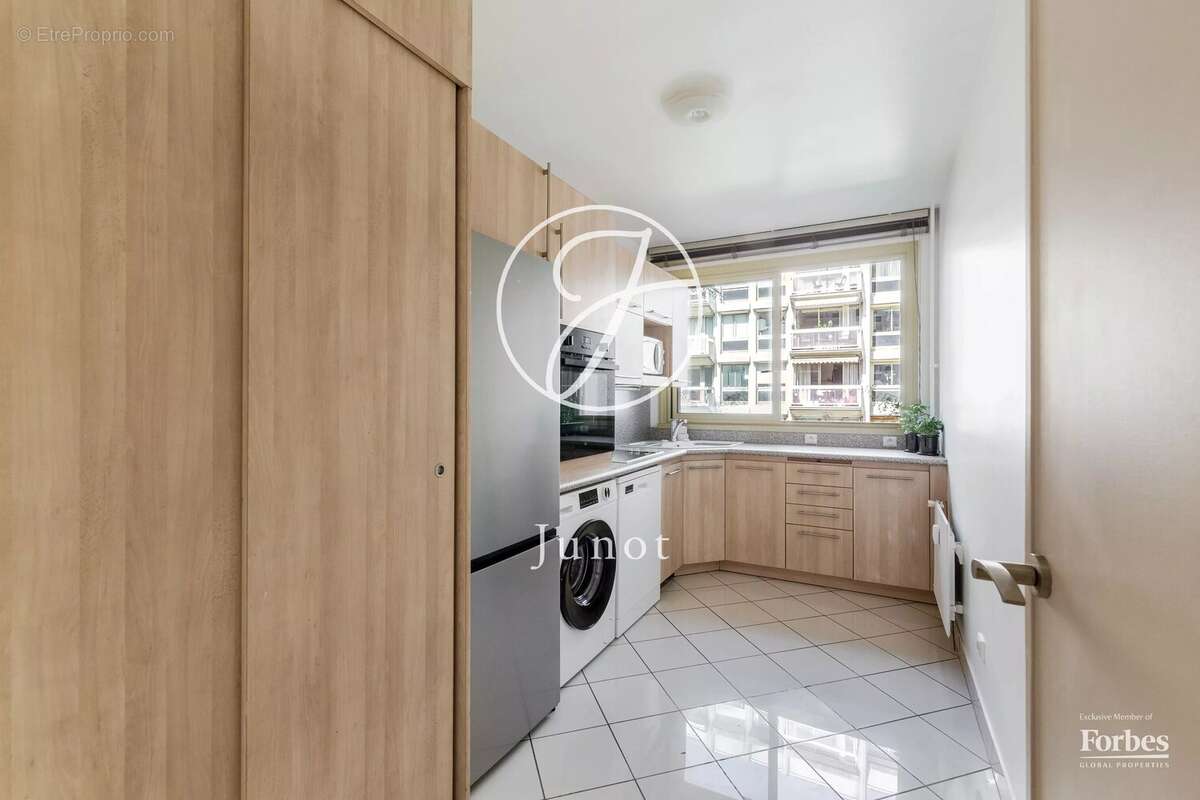 Appartement à PARIS-6E
