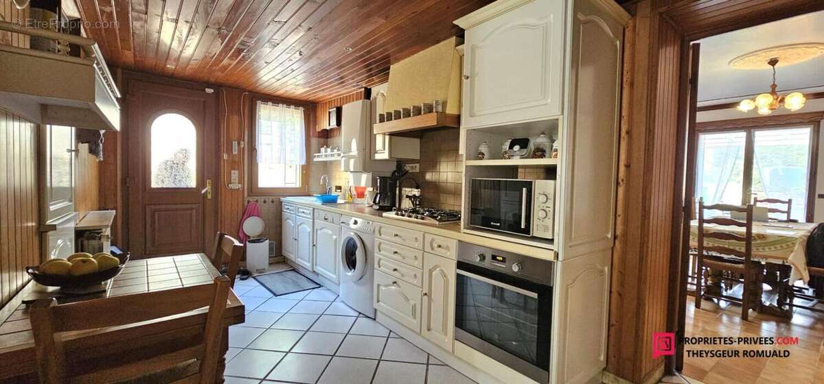 Maison à SAINT-CLEMENT