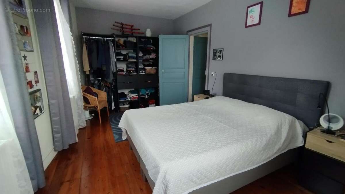 Maison à PUISEUX-LE-HAUBERGER