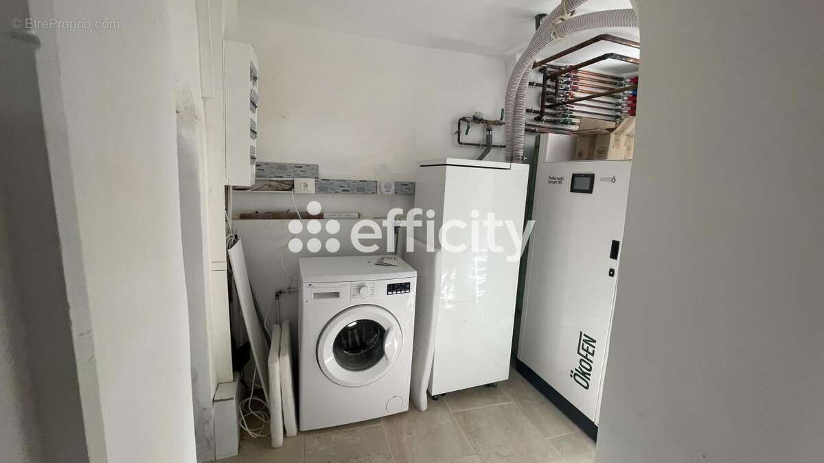 Maison 110 m² à Rustrel  - photo 24