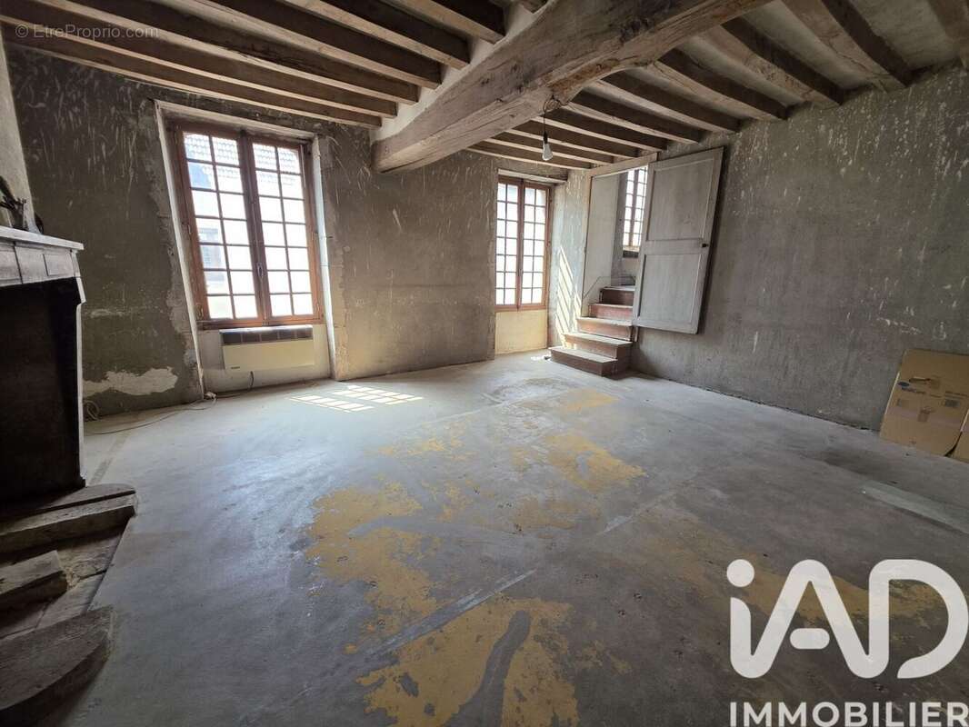 Maison 164 m² à Billy-Sur-Oisy  - photo 8