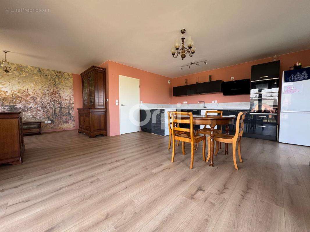 Appartement 65m² À Vendre Avec Balcon Sud-Est - photo 3