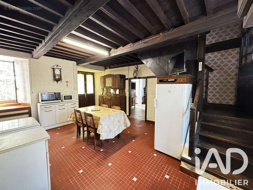 Maison 90 m² à Ferrieres  - photo 6