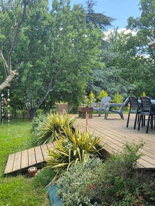 Maison avec beau jardin classée A - photo 2