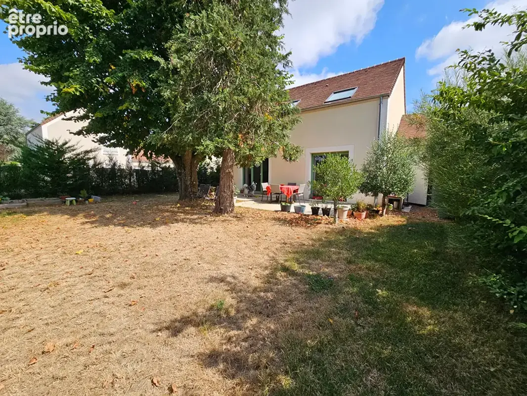 Maison Magny Les Hameaux  5 pièce(s) 102.80 m2 - photo 9
