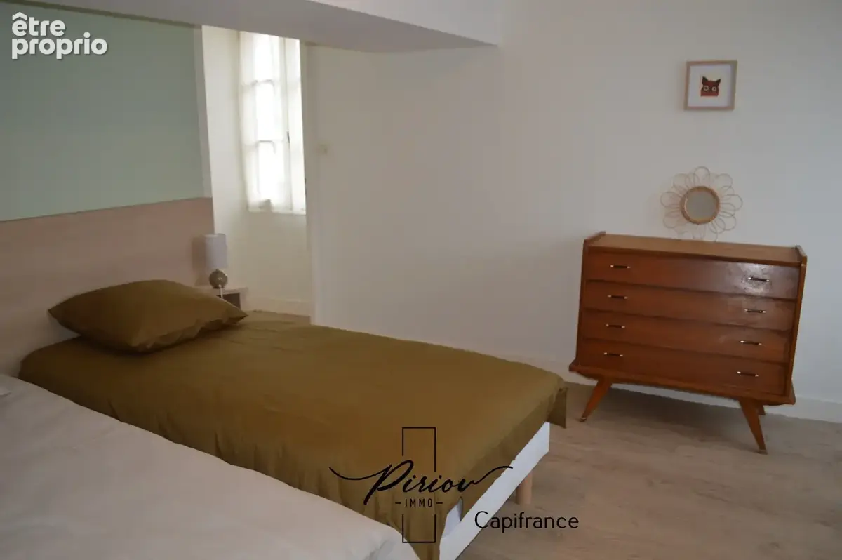 Immeuble de rapport, T2, T3, T3, proximité château, centre ville - photo 29