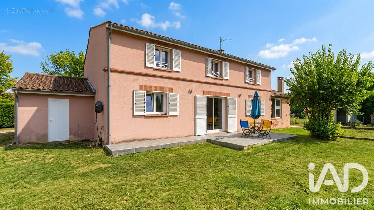 Photo 1 - Maison à SAINTE-FOY-D'AIGREFEUILLE