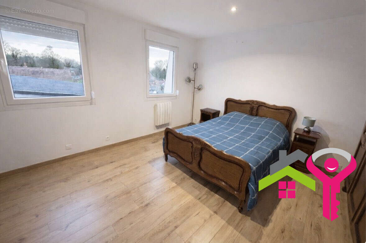 Maison à DOUCHY-LES-MINES