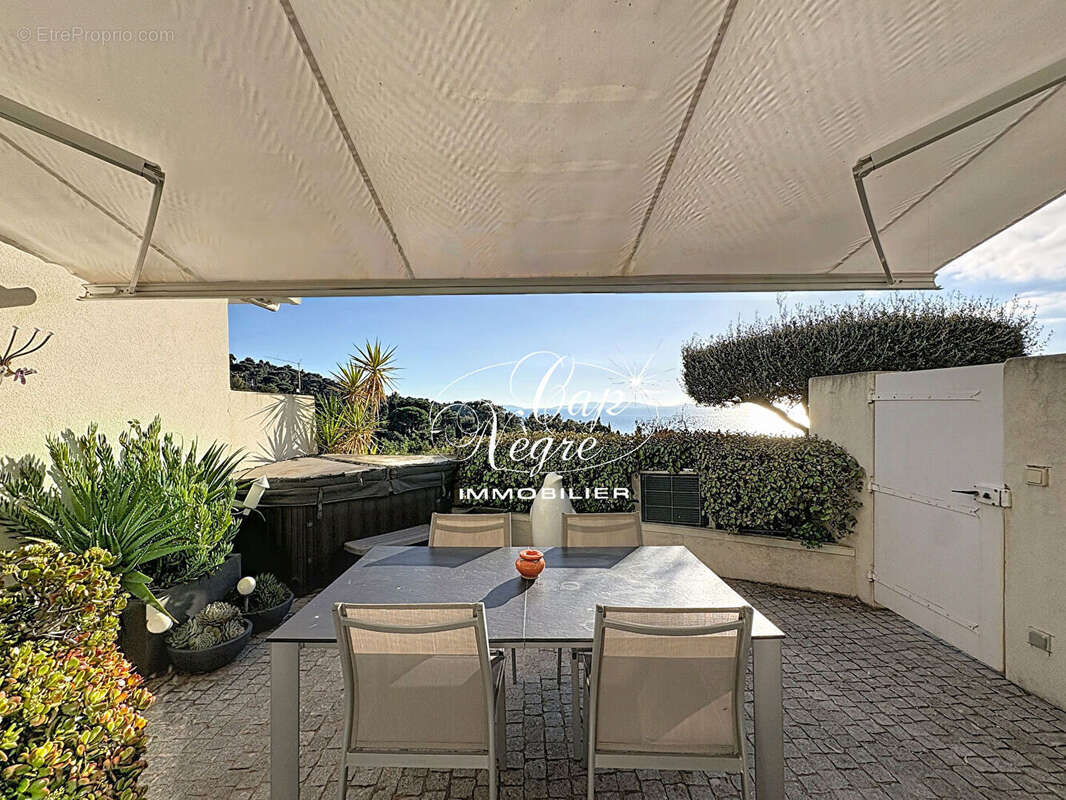 Appartement à LE LAVANDOU