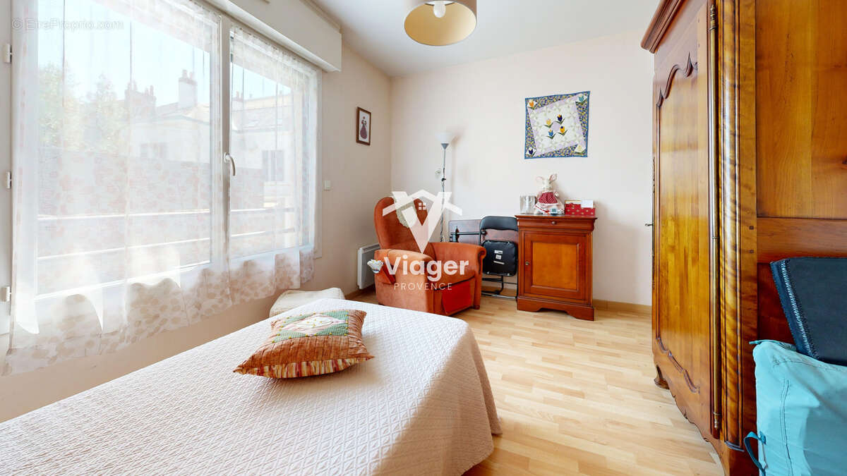 Viager libre loué à Angers - T2 59,60 m2 avec balcon et garage - photo 13
