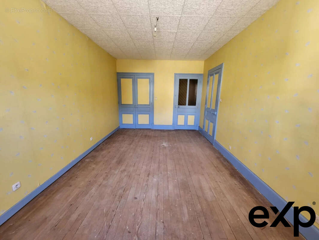 Maison à LES CROZETS