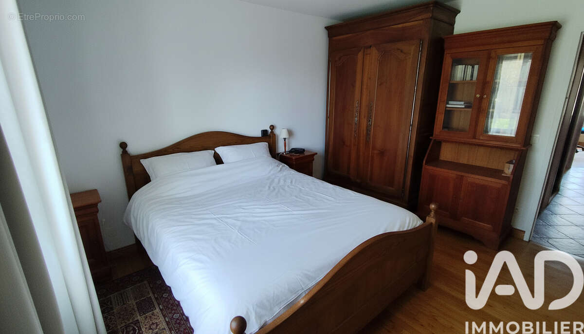 Maison 172 m² à Ecouen  - photo 9