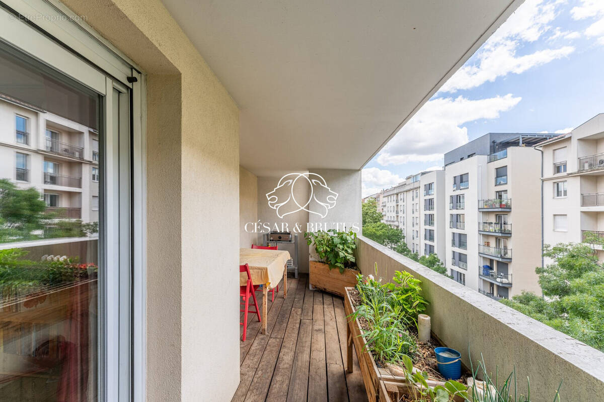 Appartement à LYON-3E