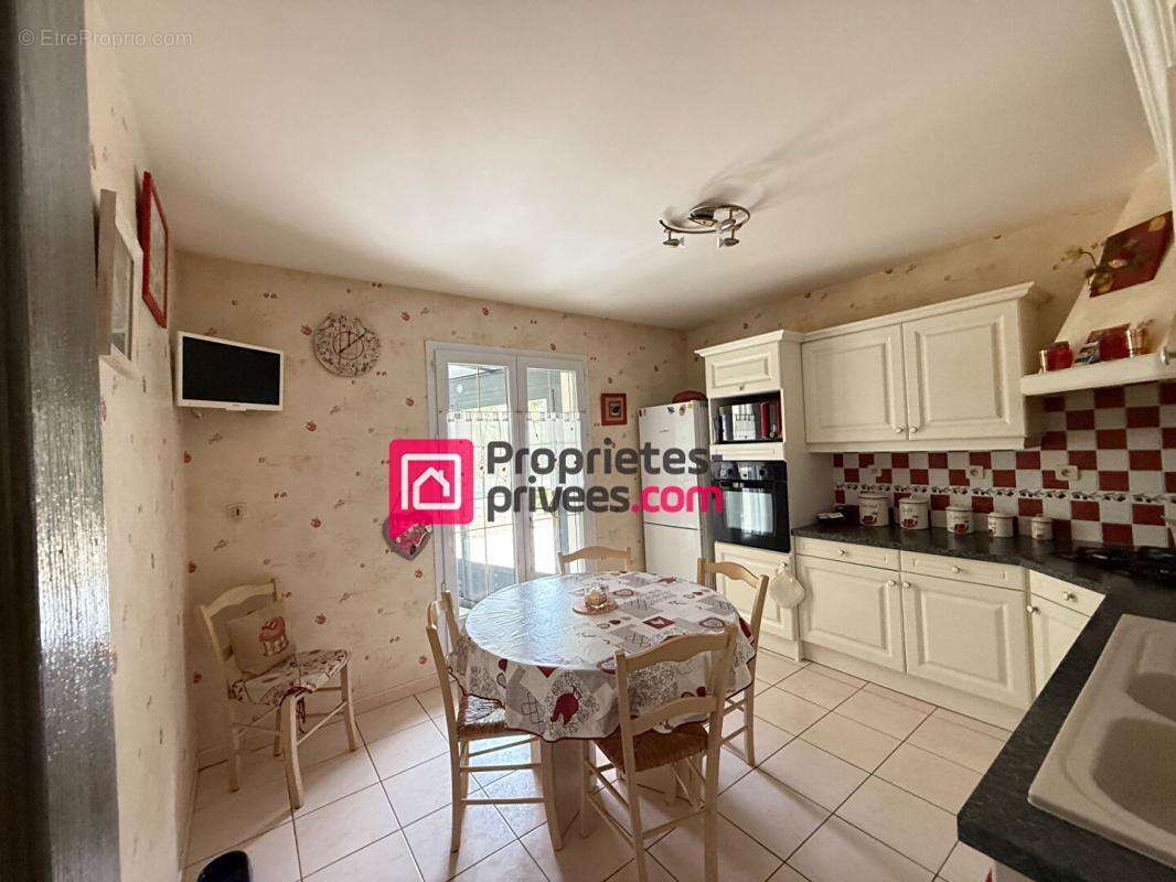 Maison à FONTEVRAUD-L&#039;ABBAYE