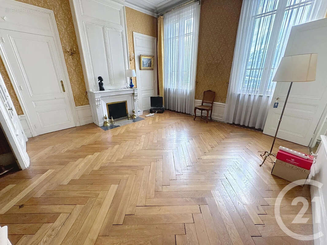 Appartement à LYON-7E
