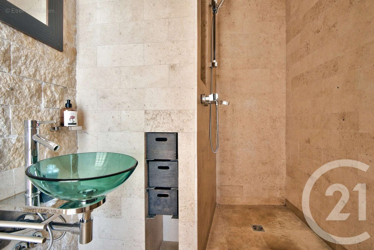 Appartement à VILLEFRANCHE-SUR-MER