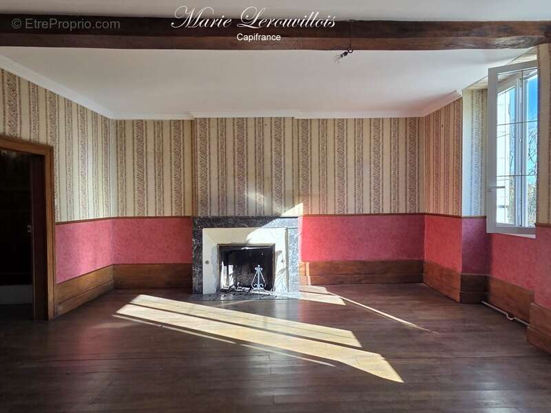 Maison à CHAOURCE