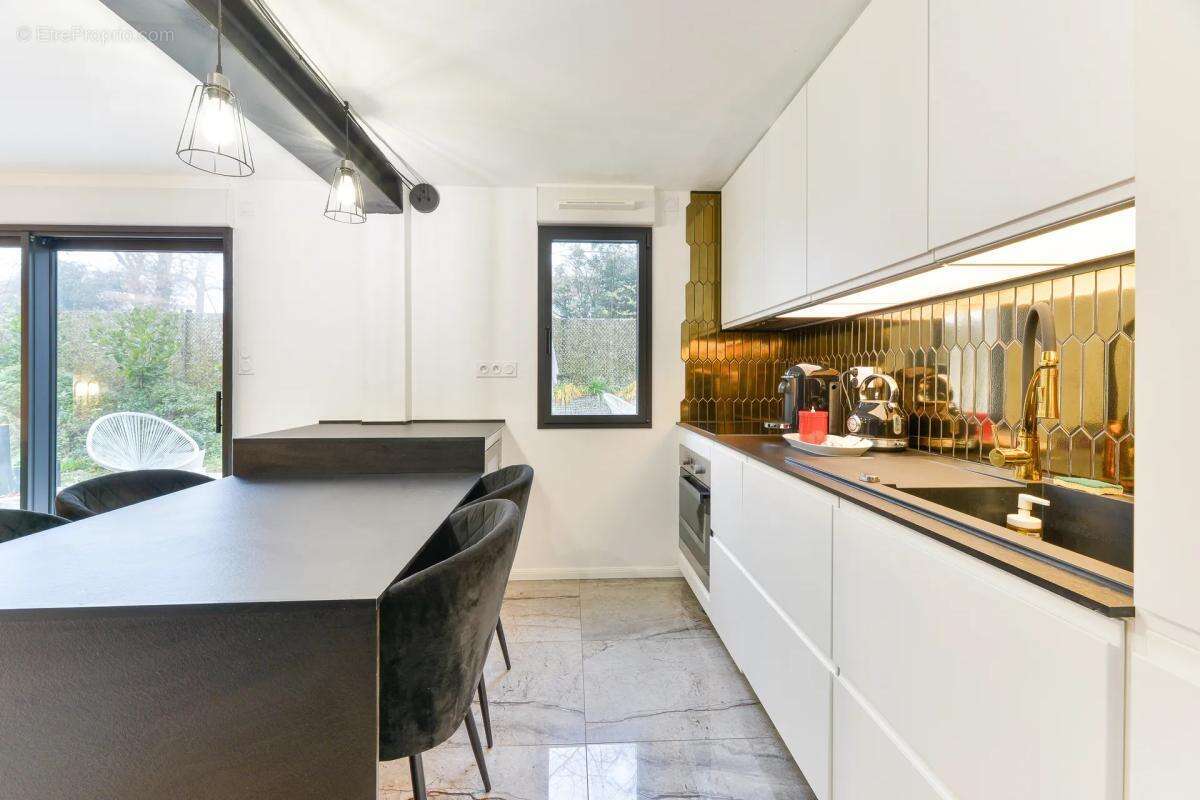 Maison à BASSE-GOULAINE