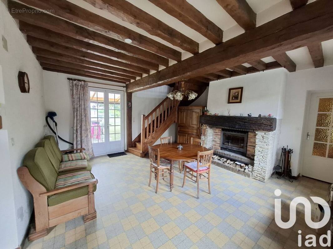 Photo 1 - Maison à BRETEUIL