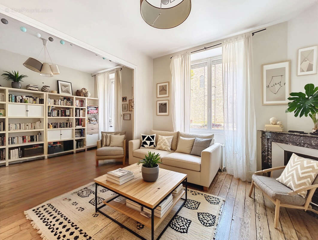 Belle maison familiale de caractère - 6 chambres - 156m2 - photo 4