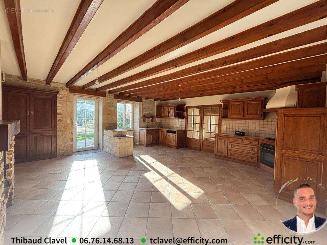 Maison à LA MAGDELEINE