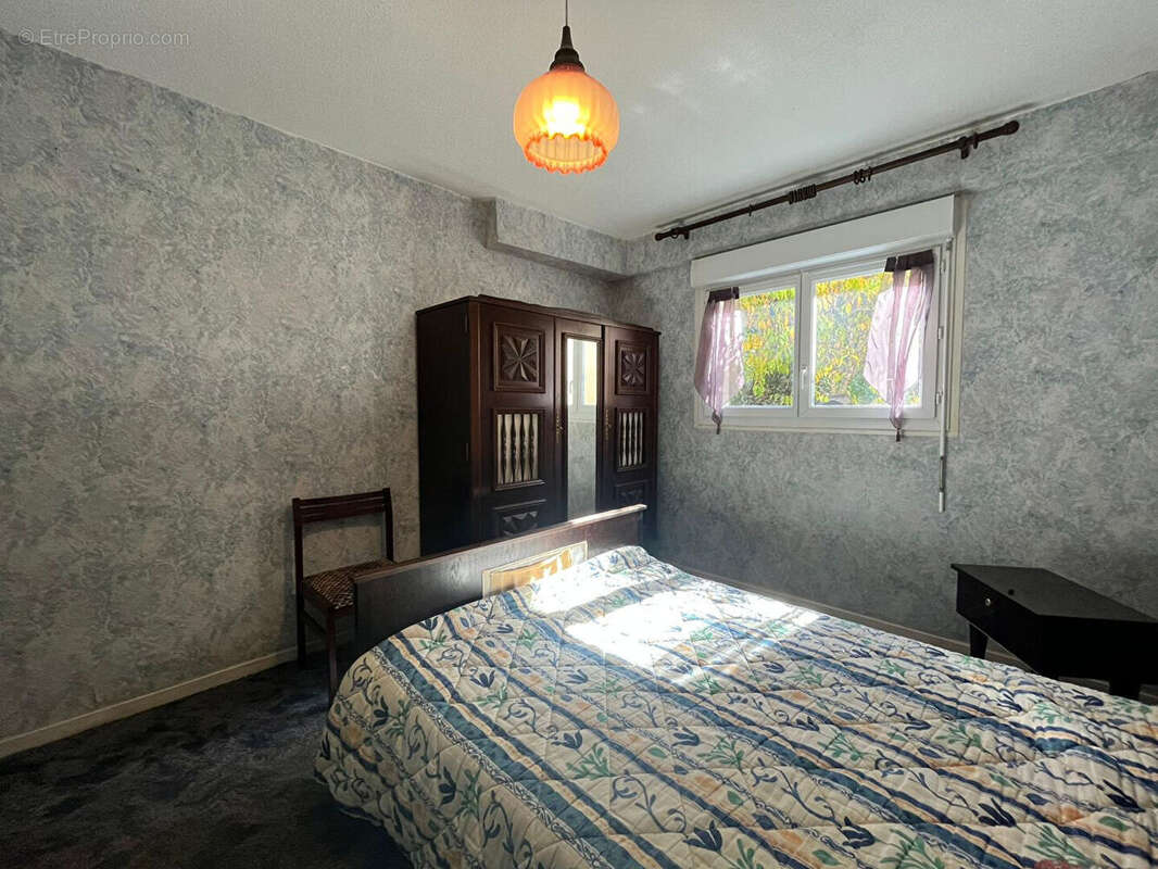 Maison à MAZERES-LEZONS