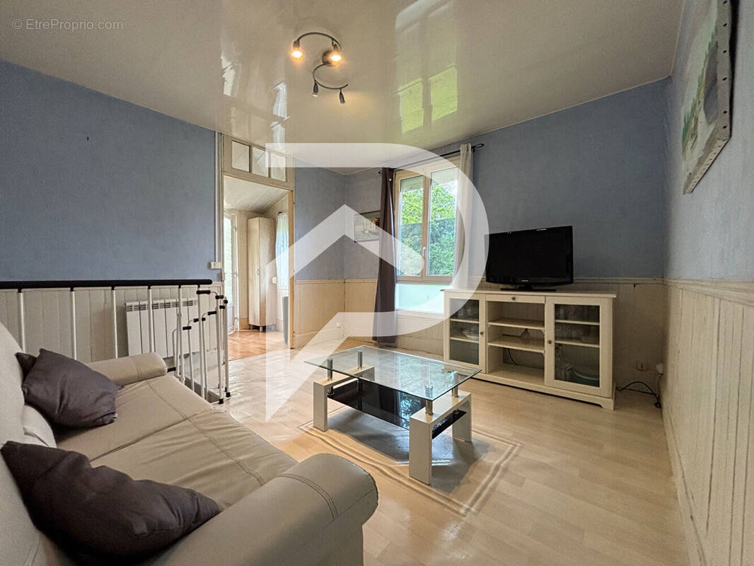 Maison à LIMEIL-BREVANNES