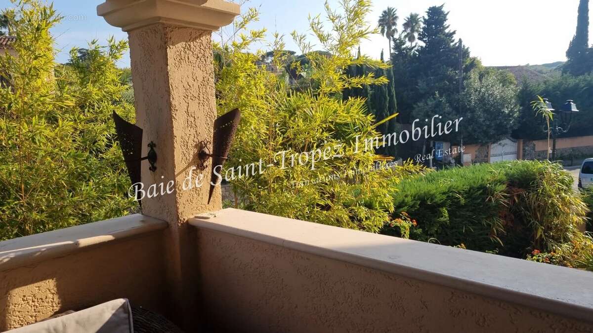 Appartement à SAINT-TROPEZ